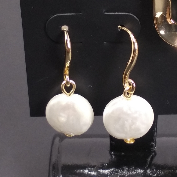 ALFANI Elegant Gold Tone Pierced Earrings 3 Classic Pairs Post & Wire NWT - Picture 9 of 12